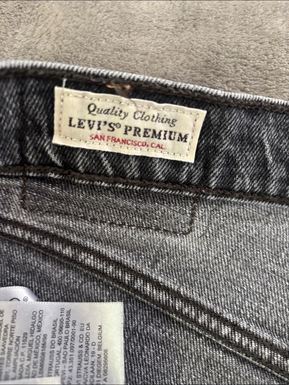 Levi's Premium‎ Ribcage Straight Ankle Women’s Washed Black Straight Jeans Sz 30